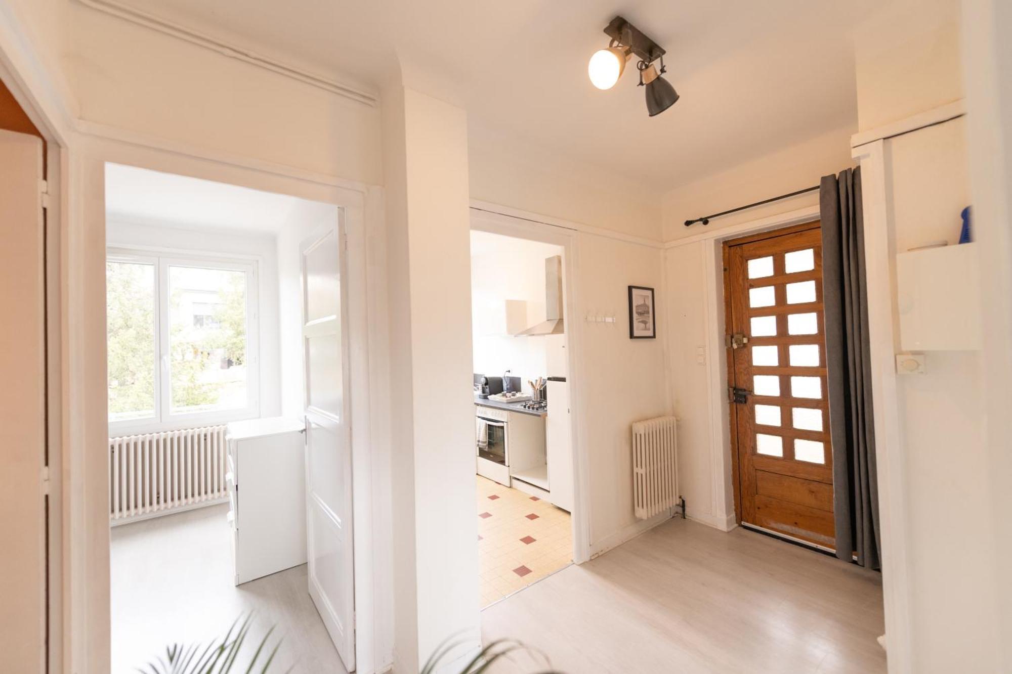 Appartement pratique porte de Lyon Grigny (Rhone) Extérieur photo
